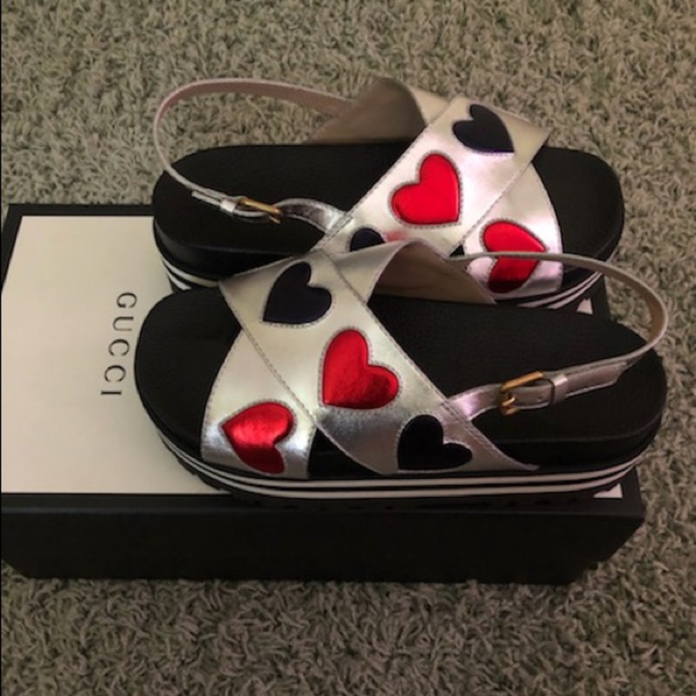 Gucci Sunrise Metallic Leather Platform Sandals